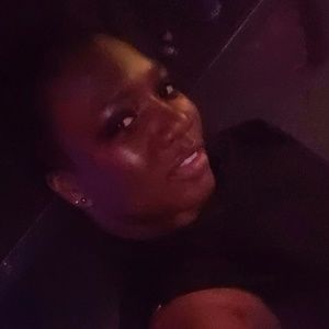 Meet your Posher, Kadija